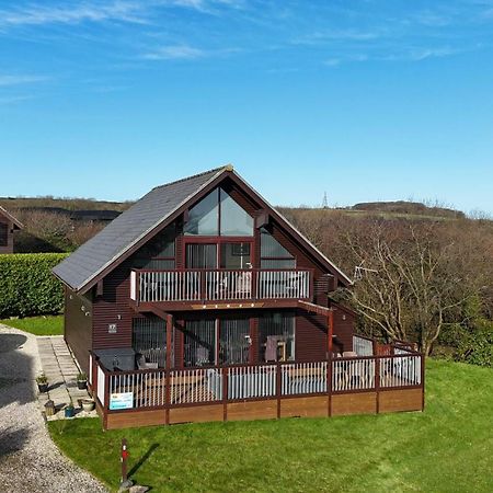 3 Bed Lodge With Ev Point Truro Exterior photo
