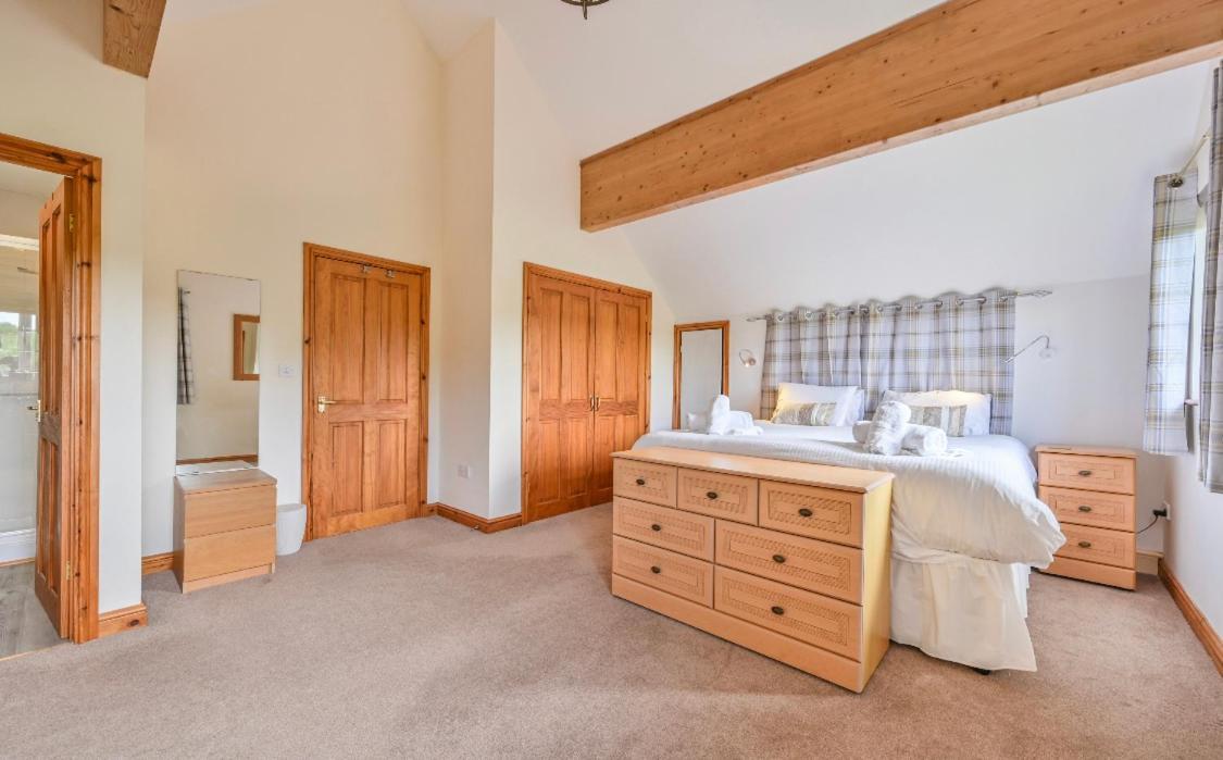 3 Bed Lodge With Ev Point Truro Exterior photo
