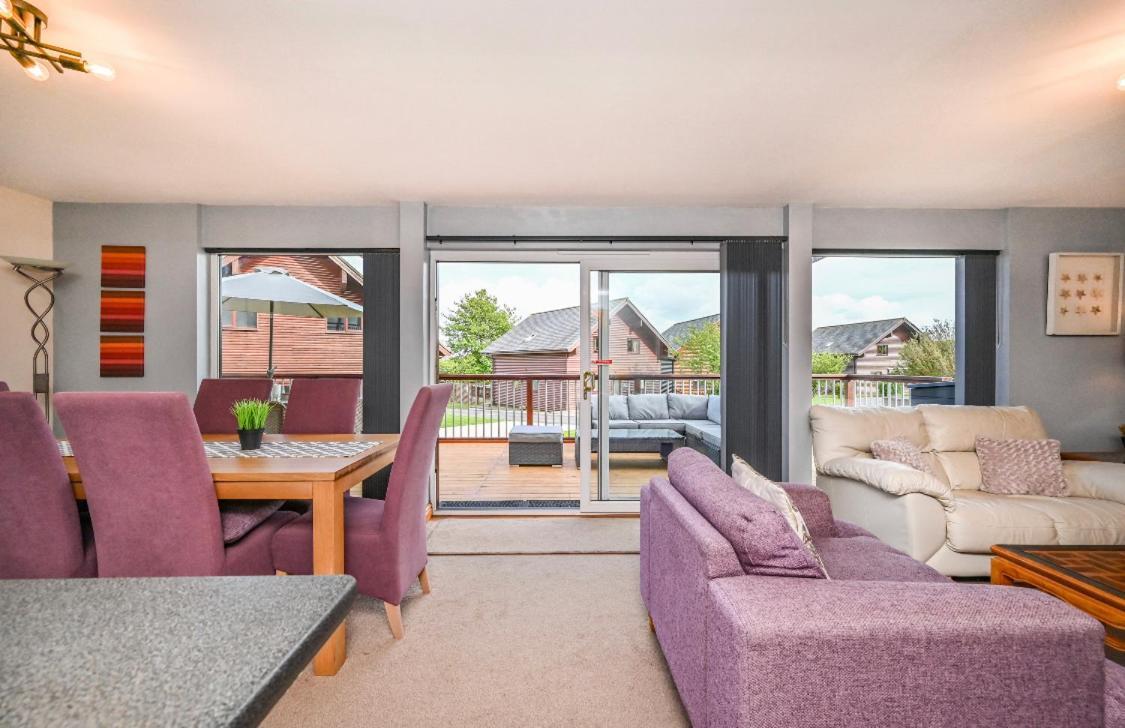3 Bed Lodge With Ev Point Truro Exterior photo